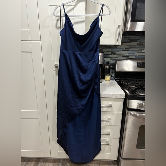 NWT NBD x Revolve Shelby Gown in Navy - Picture 2 of 8